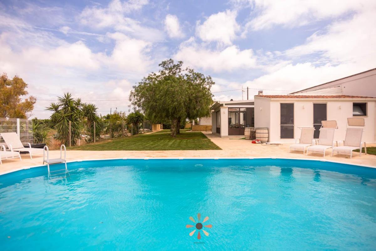 Agriturismo Tenuta Margherita Torre Lapillo Ngoại thất bức ảnh
