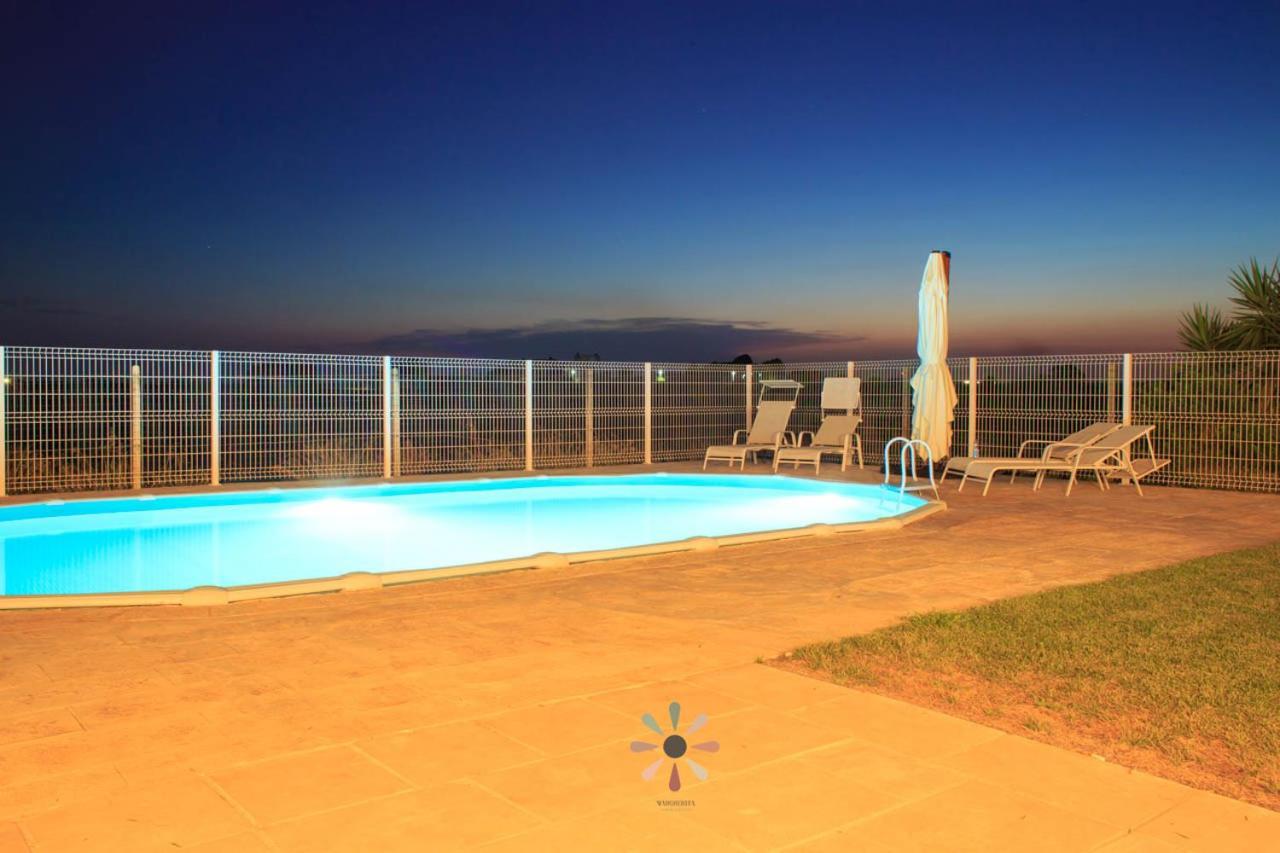 Agriturismo Tenuta Margherita Torre Lapillo Ngoại thất bức ảnh